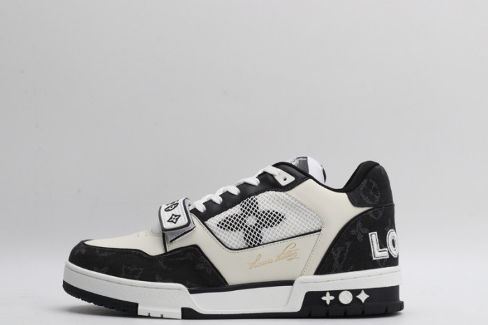 lv snekaers l000056