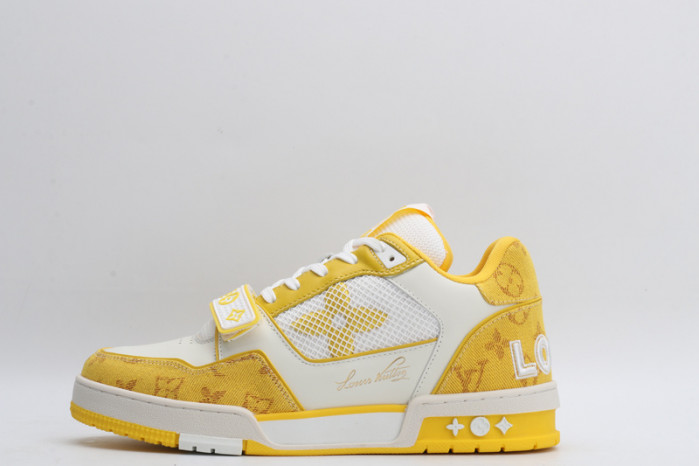 lv snekaers l000057