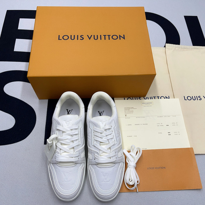 lv snekaers l0000109