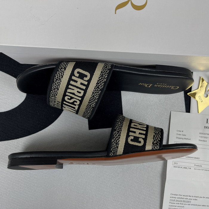 dio* sandals ds19