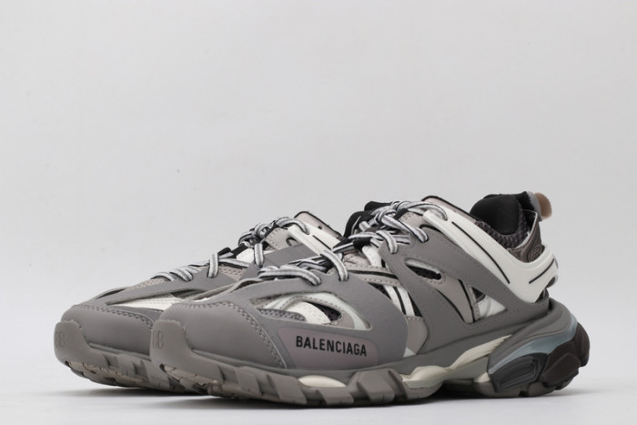 Ba*len*cia*ga track sneaker