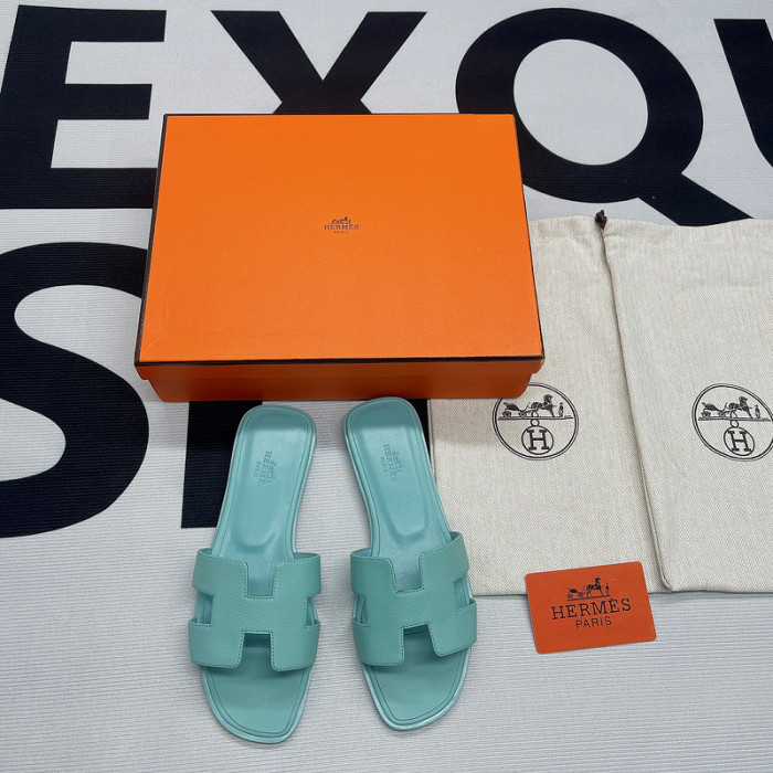 herme* sandal 30