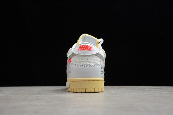 dunk low “01 of 50” dm1602-127