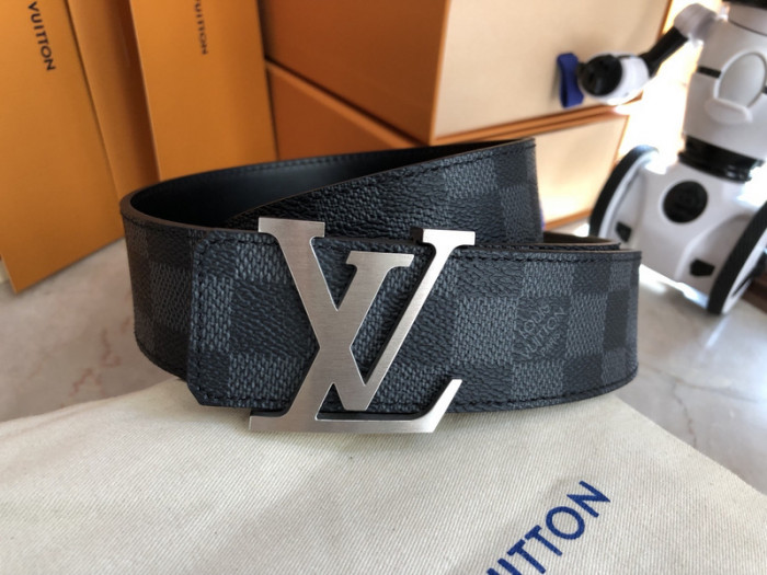 l*v belt 05
