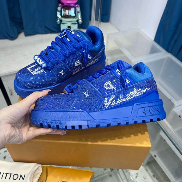 lv snekaers l0000229
