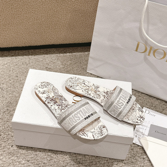 dio* sandals ds52