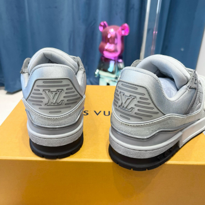 lv snekaers l0000294