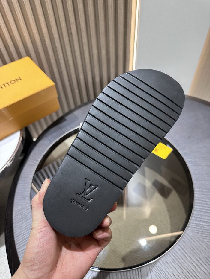l&v sandal 40