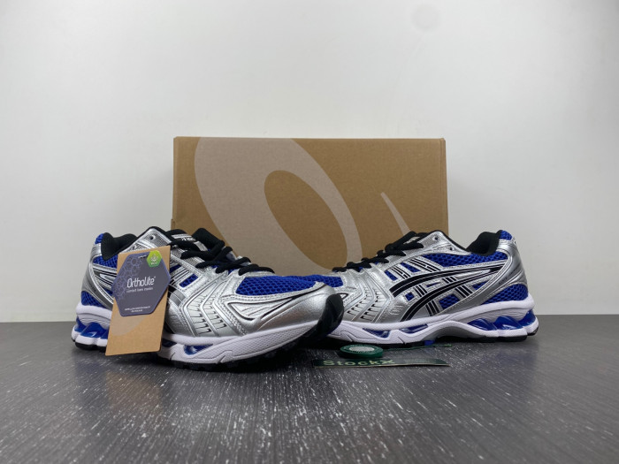 As*ic*s sneakers 1203a019