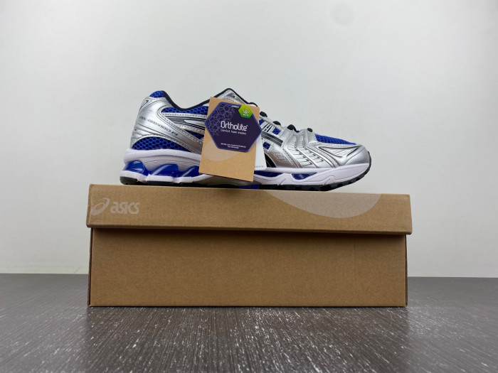 As*ic*s sneakers 1203a019