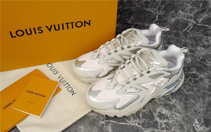 lv snekaers l0000332