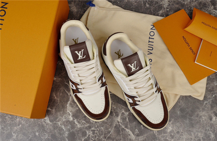 lv snekaers l0000315