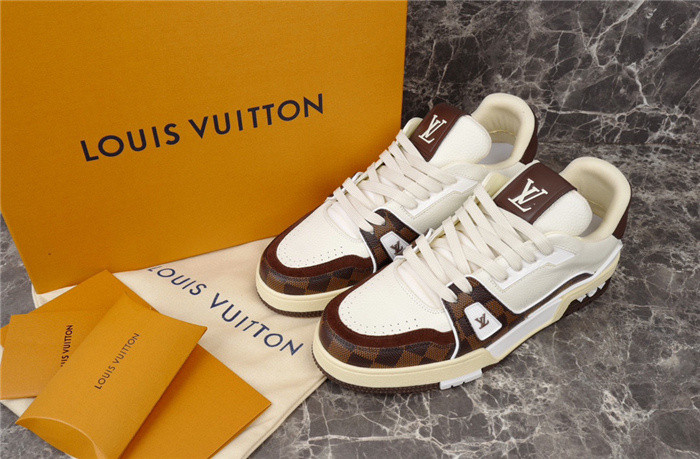 lv snekaers l0000315
