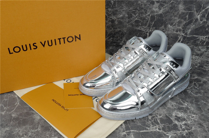 lv snekaers l0000333