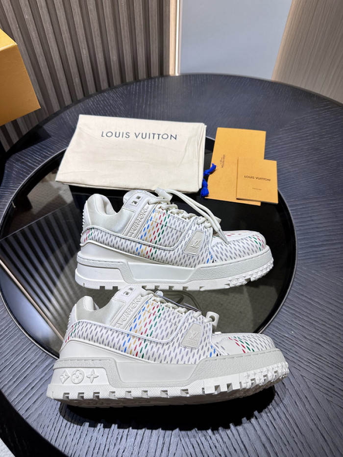lv snekaers l0000166