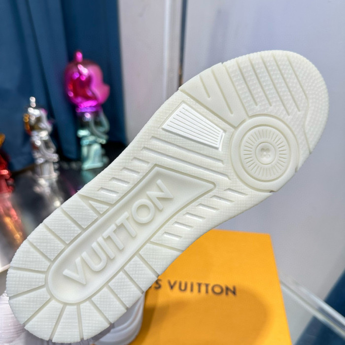 lv snekaers l0000153