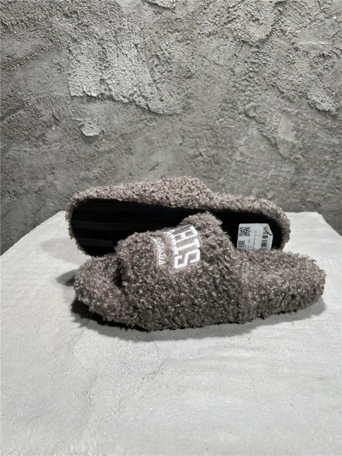 balenciag* sandal bs50