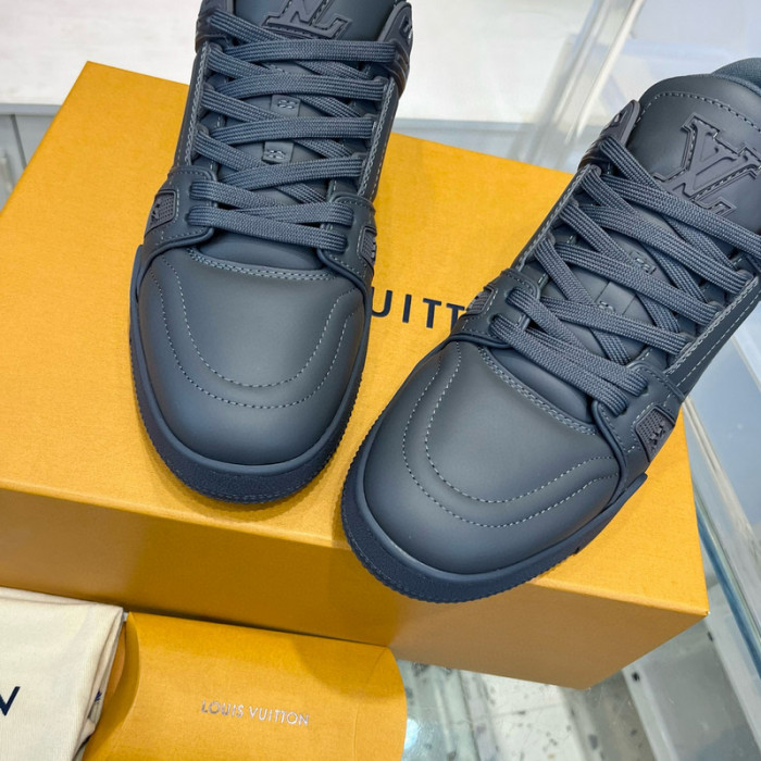 lv snekaers l0000223
