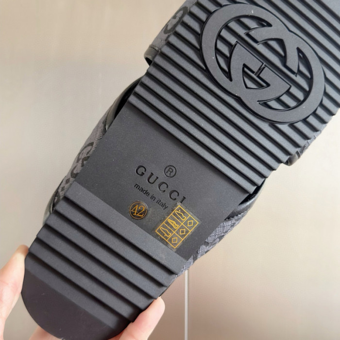 gucc* sandal121
