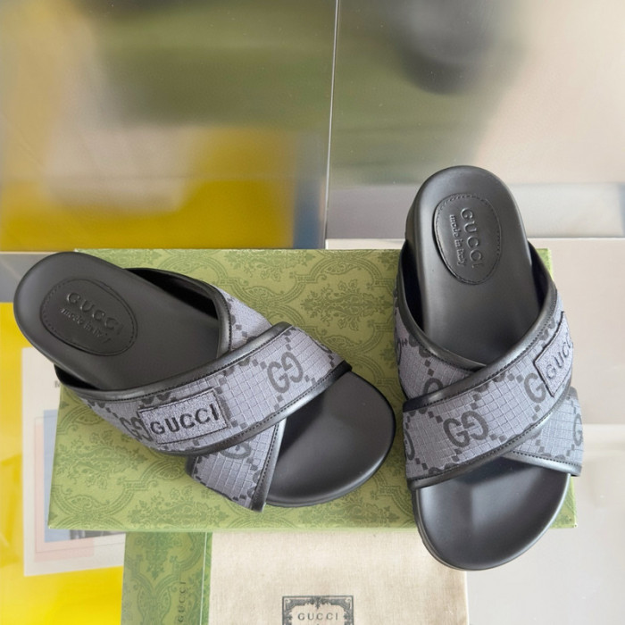 gucc* sandal121