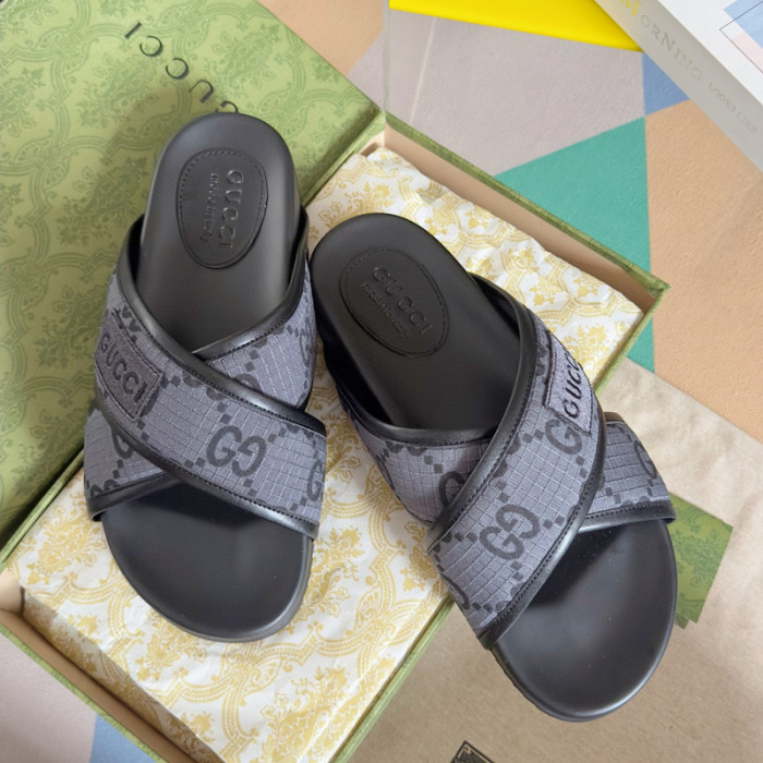 gucc* sandal121