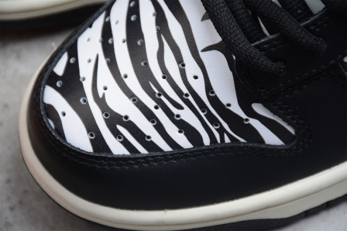 quartersnacks x nike sb dunk low dm3510-001