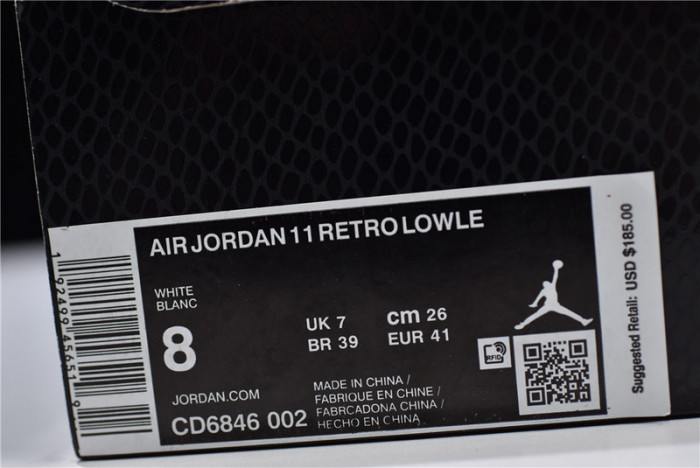 air jordan 11 low snakeskin light bone cd6846-002
