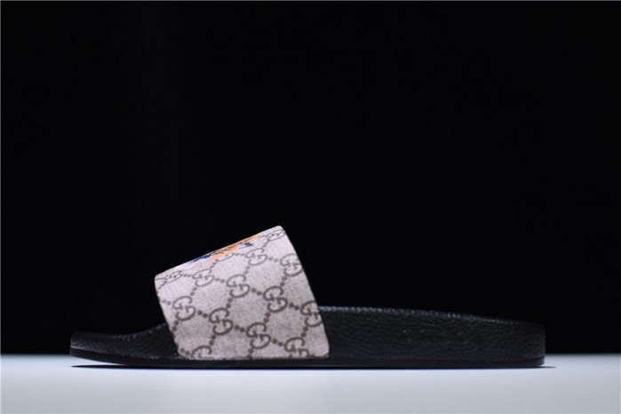 gucc* sandal5