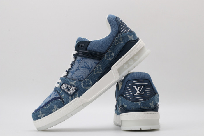 lv snekaers l000007