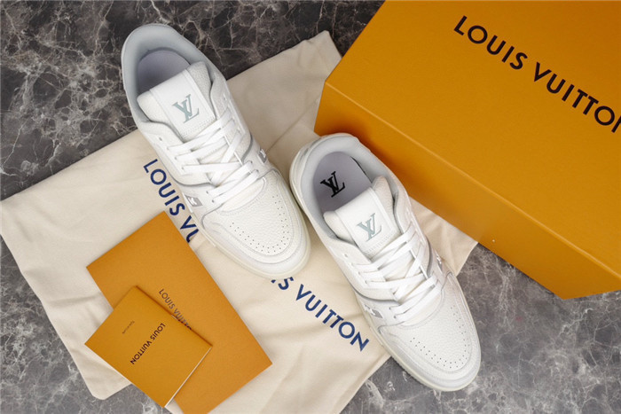 lv snekaers l0000326