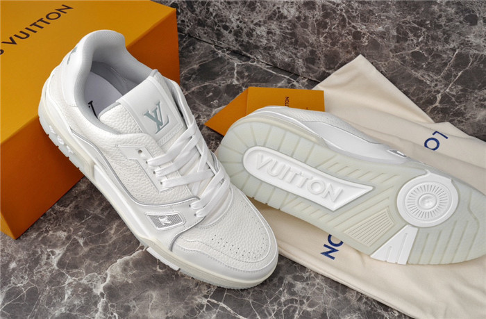 lv snekaers l0000326