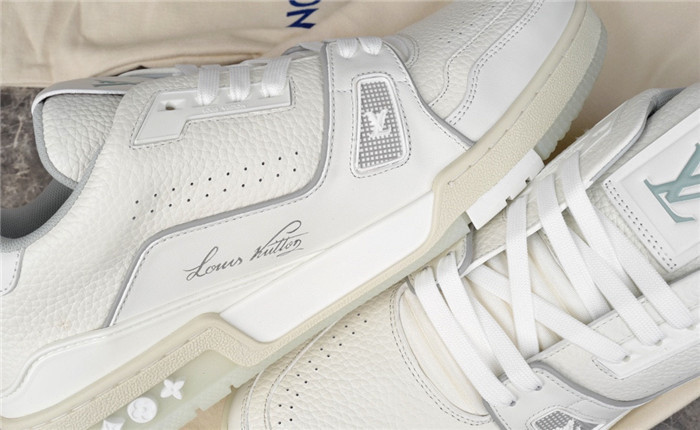 lv snekaers l0000326