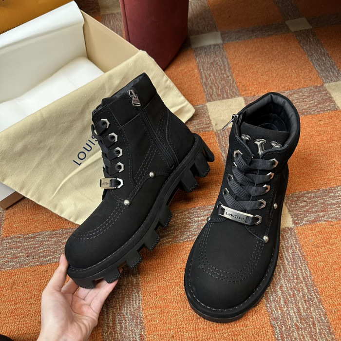 lv snekaers l0000348