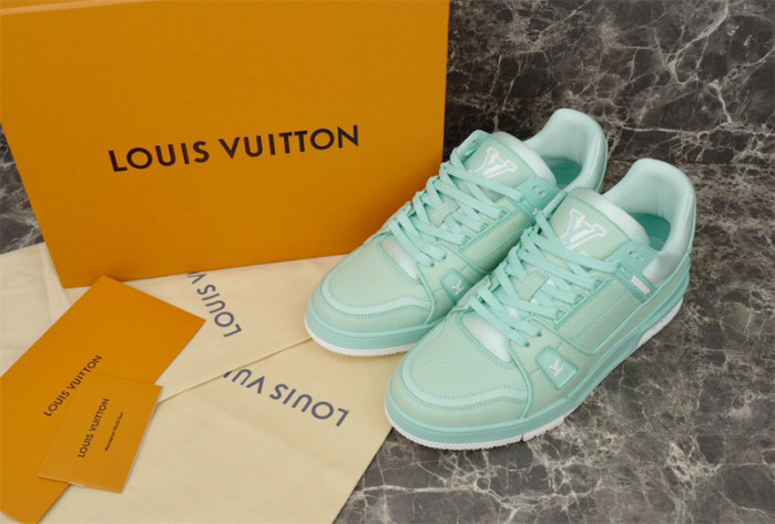 lv snekaers l0000311