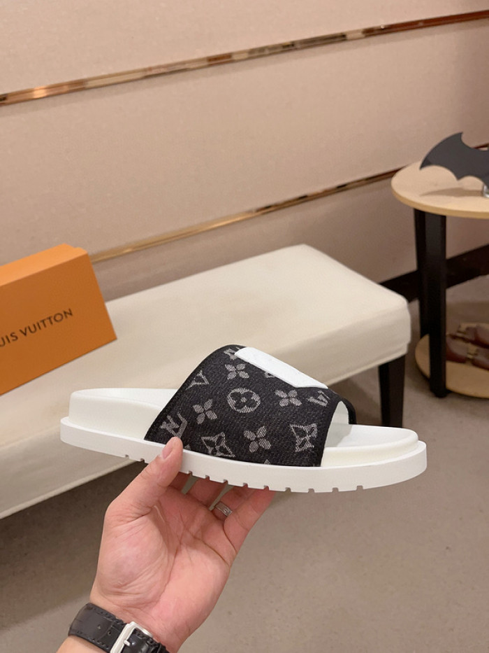 l&v sandal 82