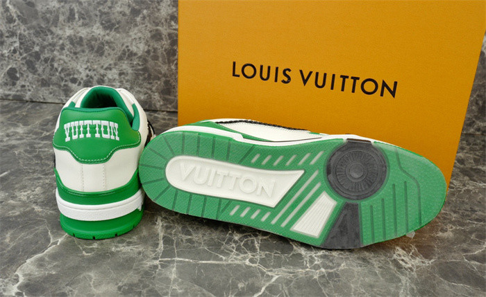 lv snekaers l0000338