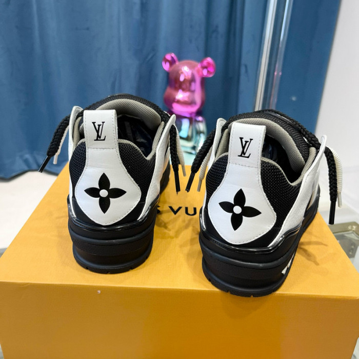lv skate snekaers l0000302