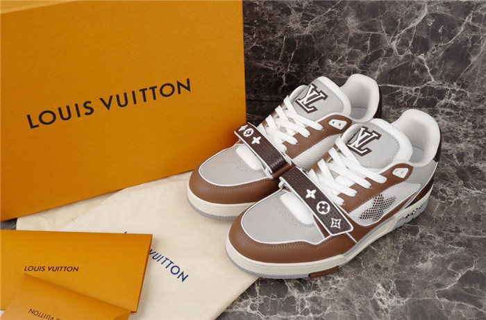 lv snekaers l0000319