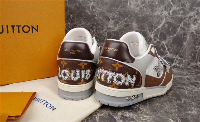 lv snekaers l0000319