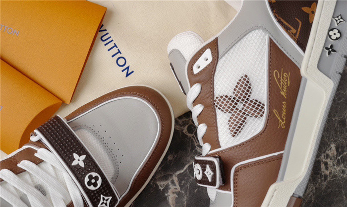 lv snekaers l0000319