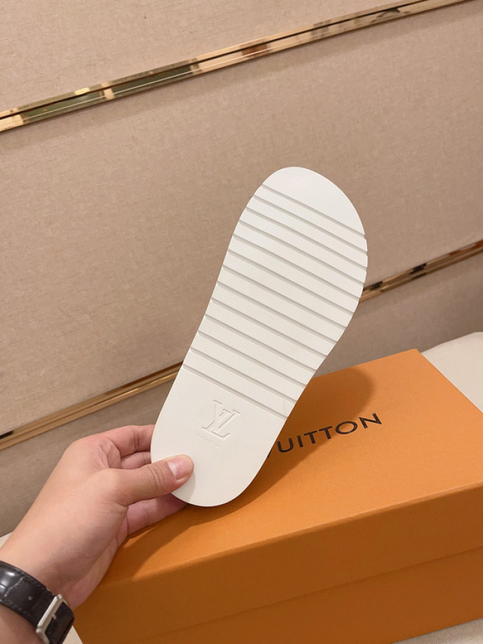 l&v sandal 74