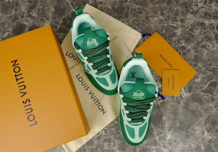 lv skate snekaers l0000309
