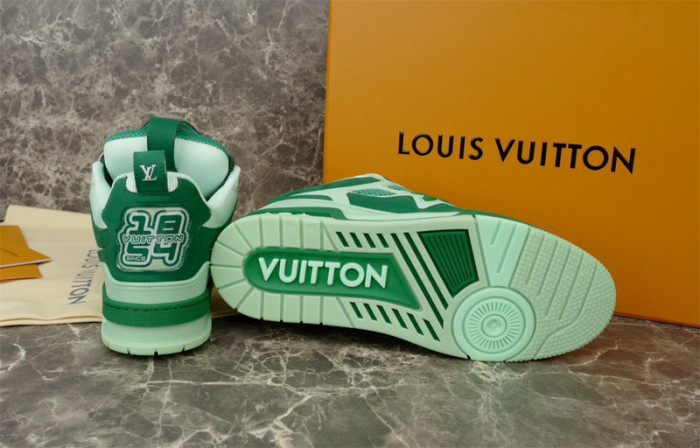 lv skate snekaers l0000309