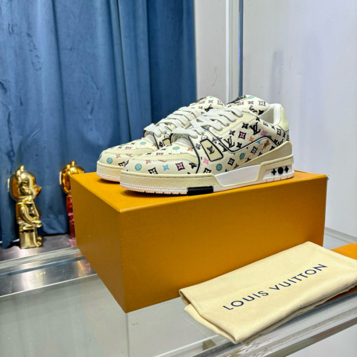 lv snekaers l0000184