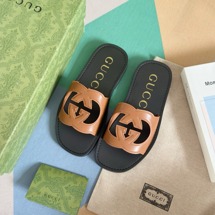 gucc* sandal119
