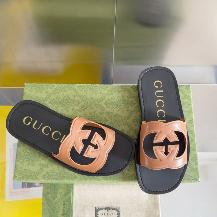 gucc* sandal119