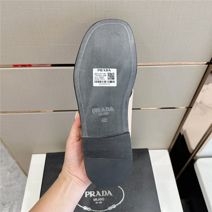 prad* sandals p008