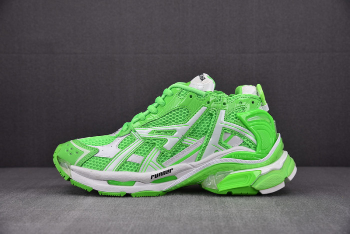 Ba*len*cia*ga runner sneaker w3rbm-3590