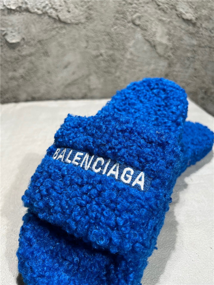 balenciag* sandal bs57