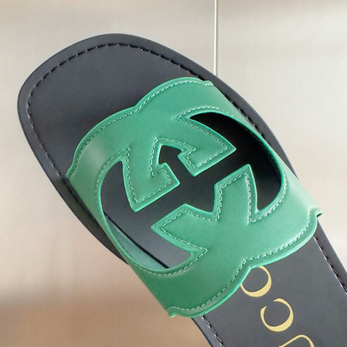 gucc* sandal120